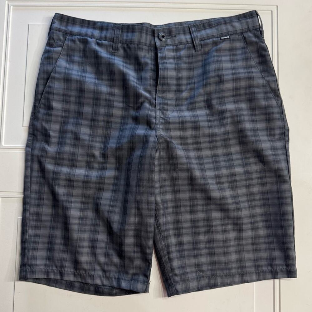 Hurley Men’s Sz 32 Black Gray Plaid Chino Shorts Hybrid Lightweight